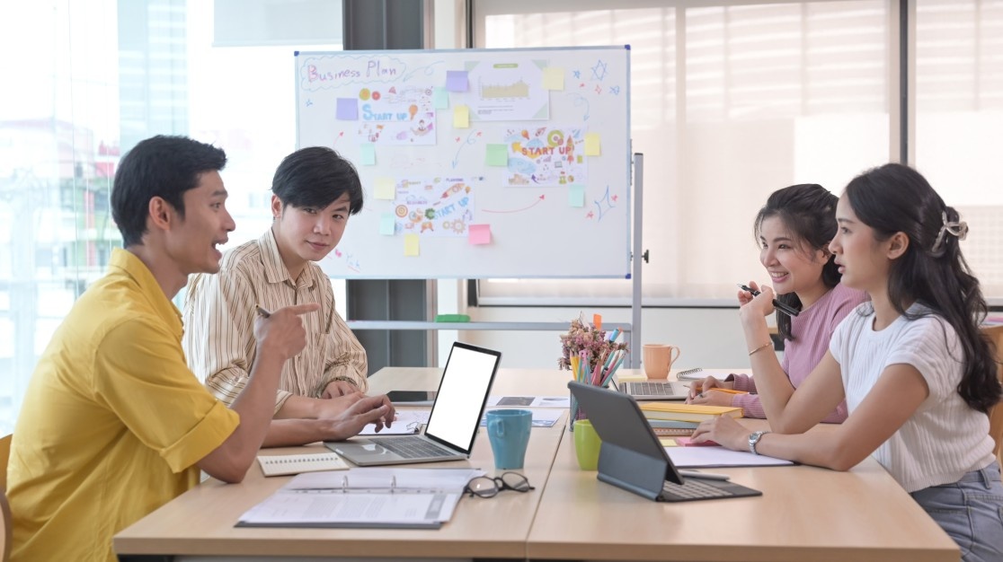 Collaborative, Transparent Way of Working